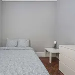 Rent a room in lisbon