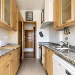 Rent 2 bedroom apartment of 65 m² in lisbon