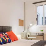 Rent 7 bedroom apartment in Valencia