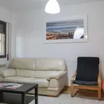 Rent a room of 240 m² in madrid