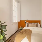 Rent a room of 95 m² in barcelona