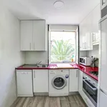 Rent 3 bedroom apartment in Madrid