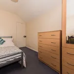 Rent 4 bedroom flat in Canterbury