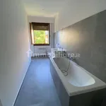 Rent 5 bedroom apartment of 164 m² in Genoa