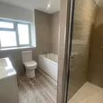 Rent 5 bedroom flat in South East England