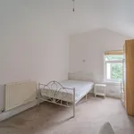 Rent 4 bedroom flat in West Midlands