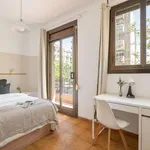 Rent a room of 95 m² in barcelona