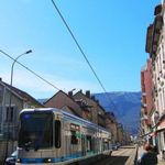 Rent 1 bedroom apartment of 20 m² in Grenoble