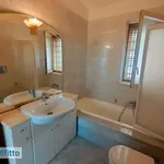 Rent 5 bedroom apartment of 140 m² in Palermo