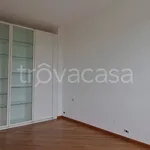 Rent 4 bedroom apartment of 203 m² in Milano