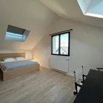 Maison de 128 m² avec 1 chambre(s) en location à Pugny-Chatenod 73100 -