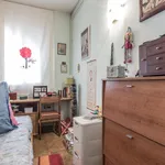 Rent 4 bedroom apartment in Barcelona