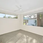 Rent 4 bedroom house in Port Macquarie