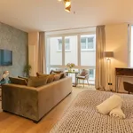 Rent 1 bedroom apartment of 46 m² in Frankfurt