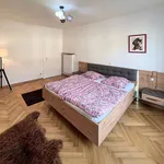 Miete 3 Schlafzimmer wohnung von 104 m² in München