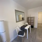 Rent 1 bedroom apartment of 25 m² in Düsseldorf