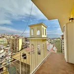 Affitto 5 camera appartamento di 130 m² in Naples