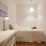 Rent a room in lisbon