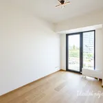 Pronajměte si 3 ložnic/e byt o rozloze 65 m² v Prague