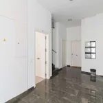 Rent 1 bedroom apartment of 55 m² in barcelona