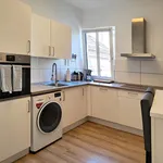 Rent 1 bedroom apartment of 86 m² in Brunswick