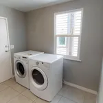 Rent 1 bedroom house in Oakland