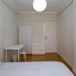 Rent 6 bedroom apartment in Lisbon