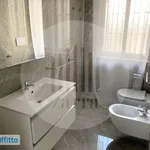 Rent 3 bedroom apartment of 80 m² in Bari