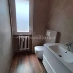 3-room flat via Privata 24 Maggio, Vedano al Lambro