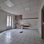 Appartement de 83 m² avec 3 chambre(s) en location à Simiane-Collongue