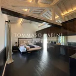 Rent 5 bedroom house of 650 m² in Florence