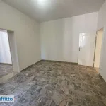 Rent 3 bedroom apartment of 90 m² in Bologna