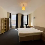 Rent 3 bedroom apartment in Glasgow  West