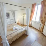 Rent 1 bedroom apartment of 50 m² in Florence