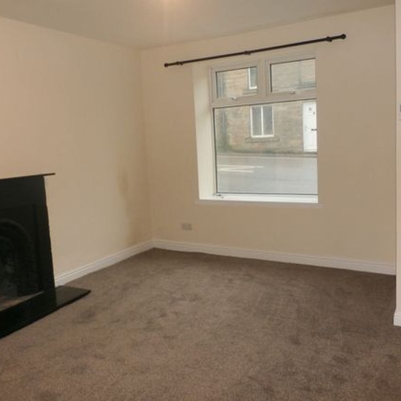 Terraced house to rent in Fairfield Road, Buxton SK17 Staden