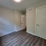 Rent 3 bedroom apartment in Kitchener, ON