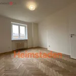 Pronajměte si 4 ložnic/e byt o rozloze 79 m² v Havířov