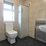 Rent 4 bedroom house in Leeds