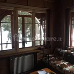 Rent 4 bedroom house of 130 m² in Casa Pilati