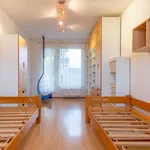 Rent 3 bedroom apartment in Praha 9