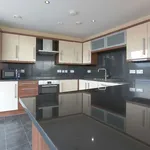 Rent 6 bedroom apartment in Yorkshire And The Humber