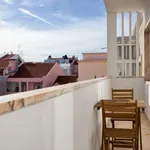 Rent 3 bedroom apartment of 63 m² in Lisbon