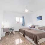 Rent 5 bedroom apartment in Valencia