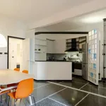 Rent 2 bedroom apartment in genoa