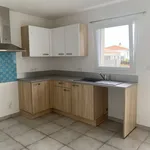 Maison de 91 m² avec 4 chambre(s) en location à La Garnache