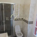 Rent 4 bedroom house of 130 m² in Novara