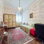 Rent 1 bedroom apartment of 180 m² in torino