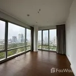 Rent 3 bedroom apartment of 200 m² in Bangkok