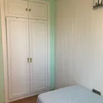 Rent a room in Valencia']