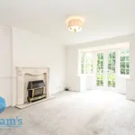 Rent 4 bedroom house in East Midlands